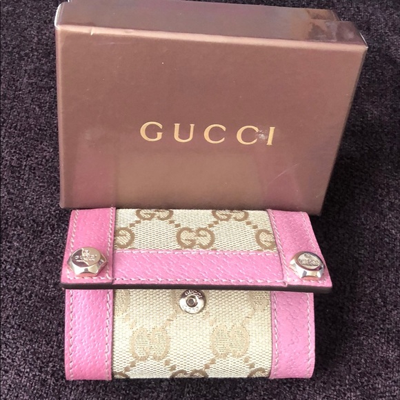 GUCCI 6 Key Holder - Picture 3 of 6